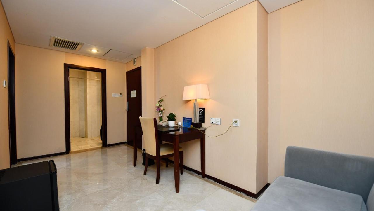 Glive Qianmen Hotel